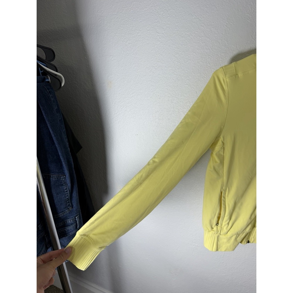 Lululemon Athletica Raja Jacket Womens 6 Reversible Yellow Mesh/Solid Zip Up - Picture 3 of 4